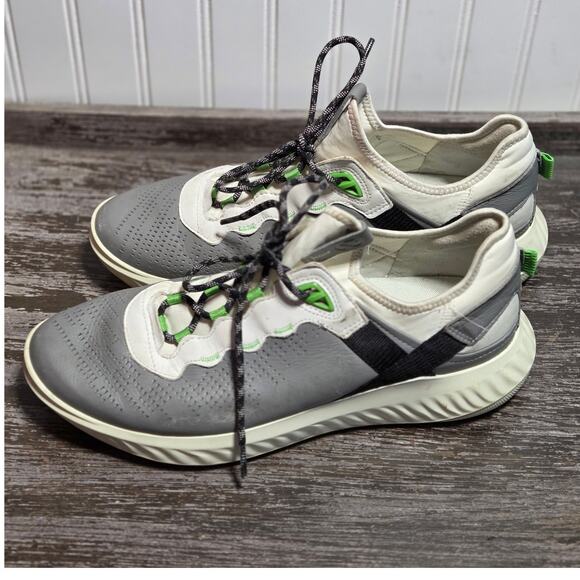 Ecco Men\'s Gray white Green Leather Lace Up ST.1 Lite Comfort Sneaker Size 44
